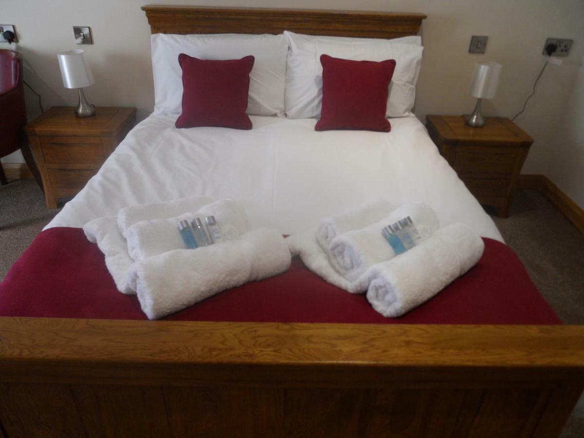 Riverside Park & Country Club South Molton Extérieur photo